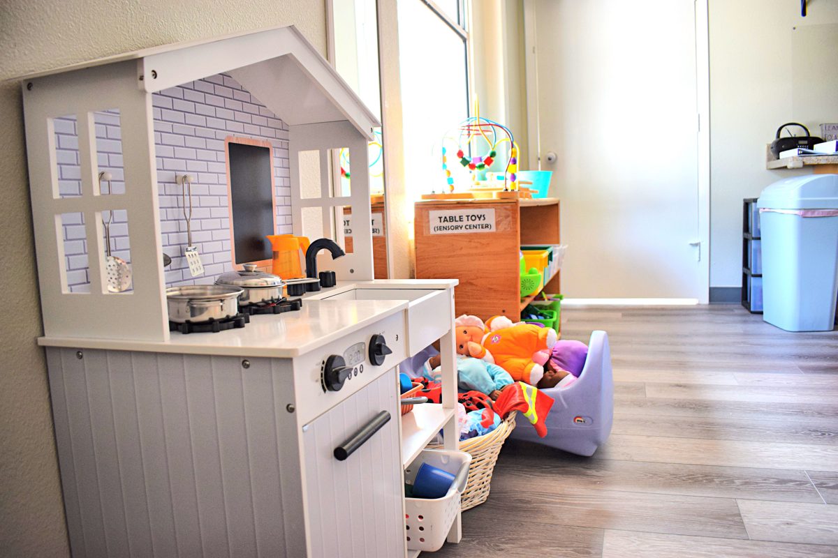 Play kitchen